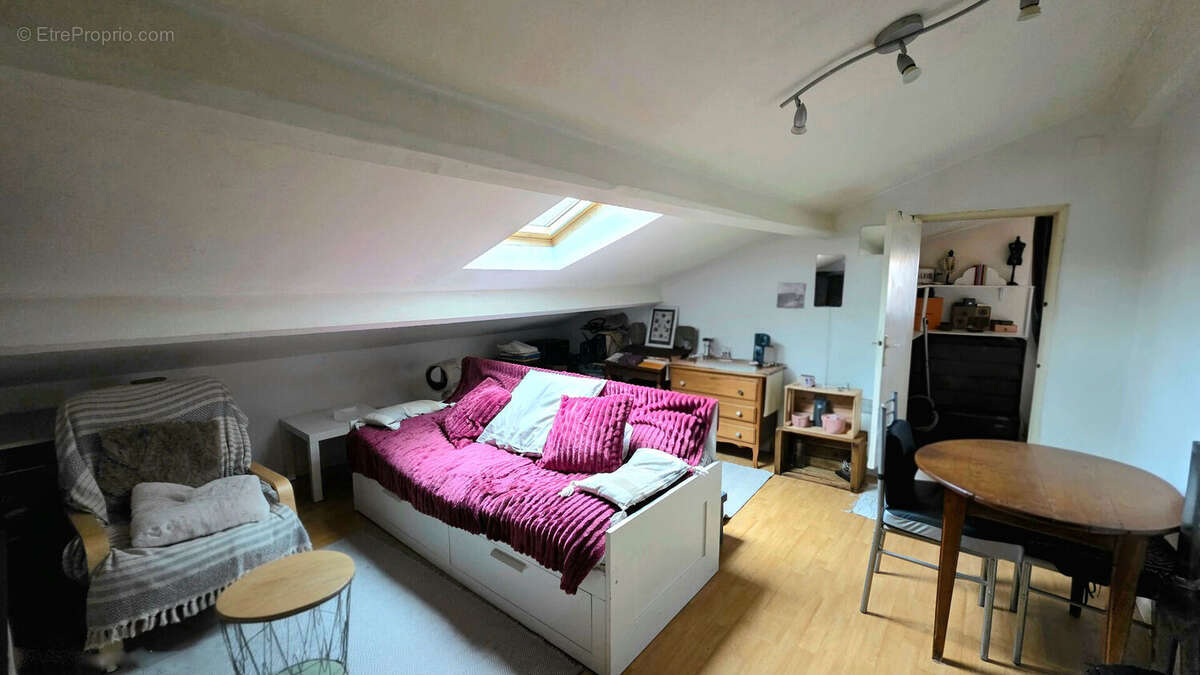 Appartement à PONT-DU-CHATEAU