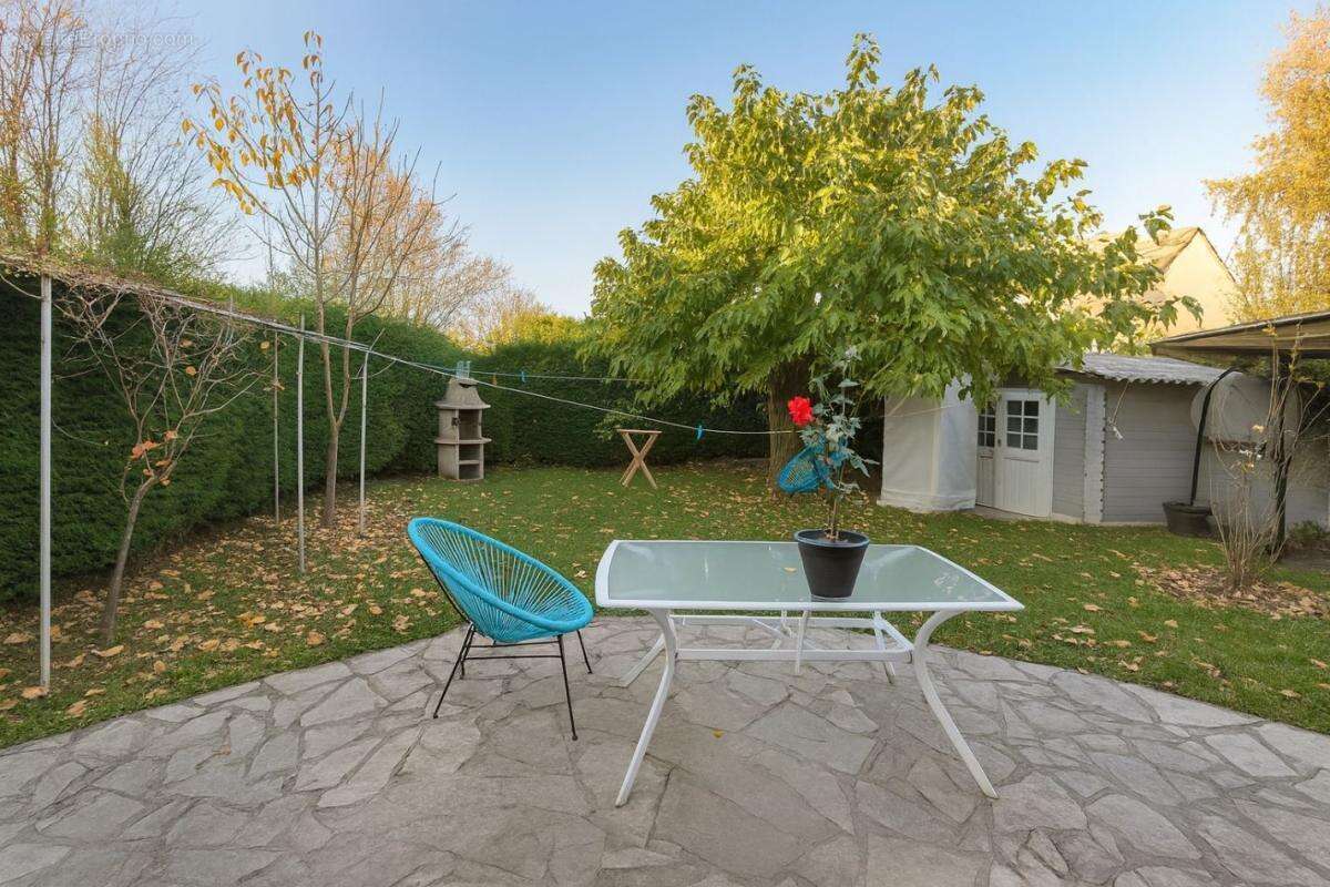 Maison à PONTAULT-COMBAULT