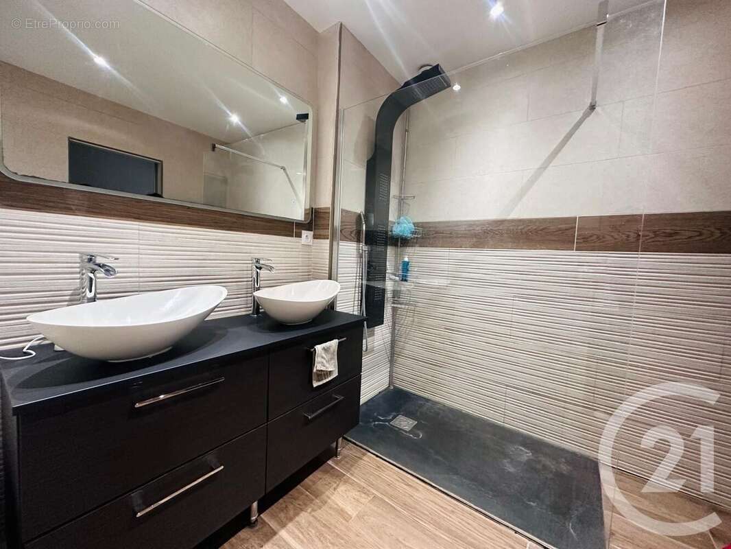 Maison à SAINT-GERVAIS