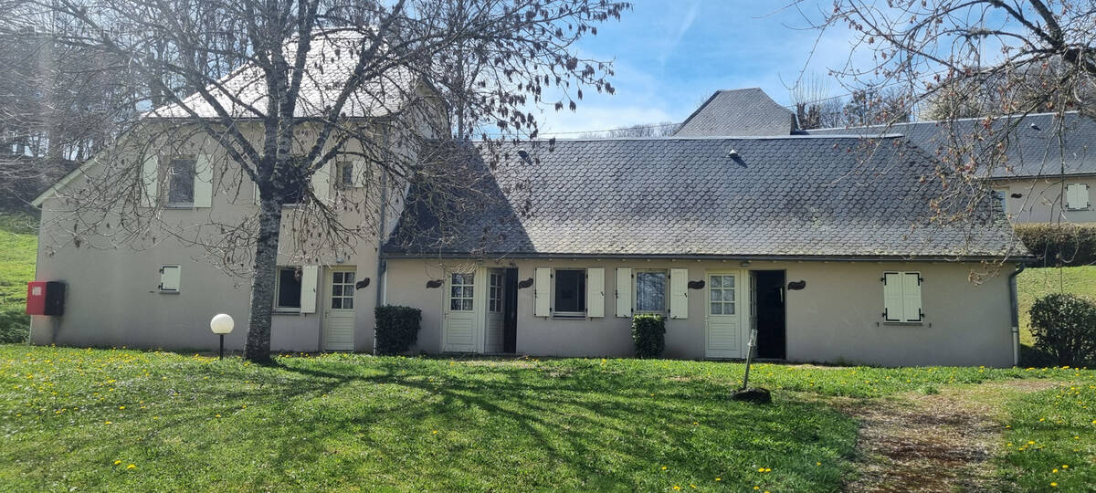 Maison à BROMMAT