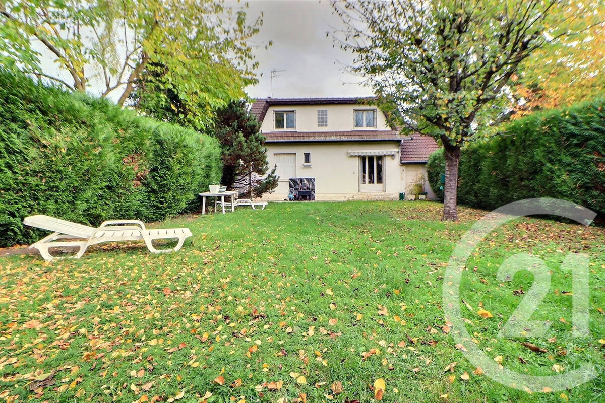 Maison à AULNAY-SOUS-BOIS