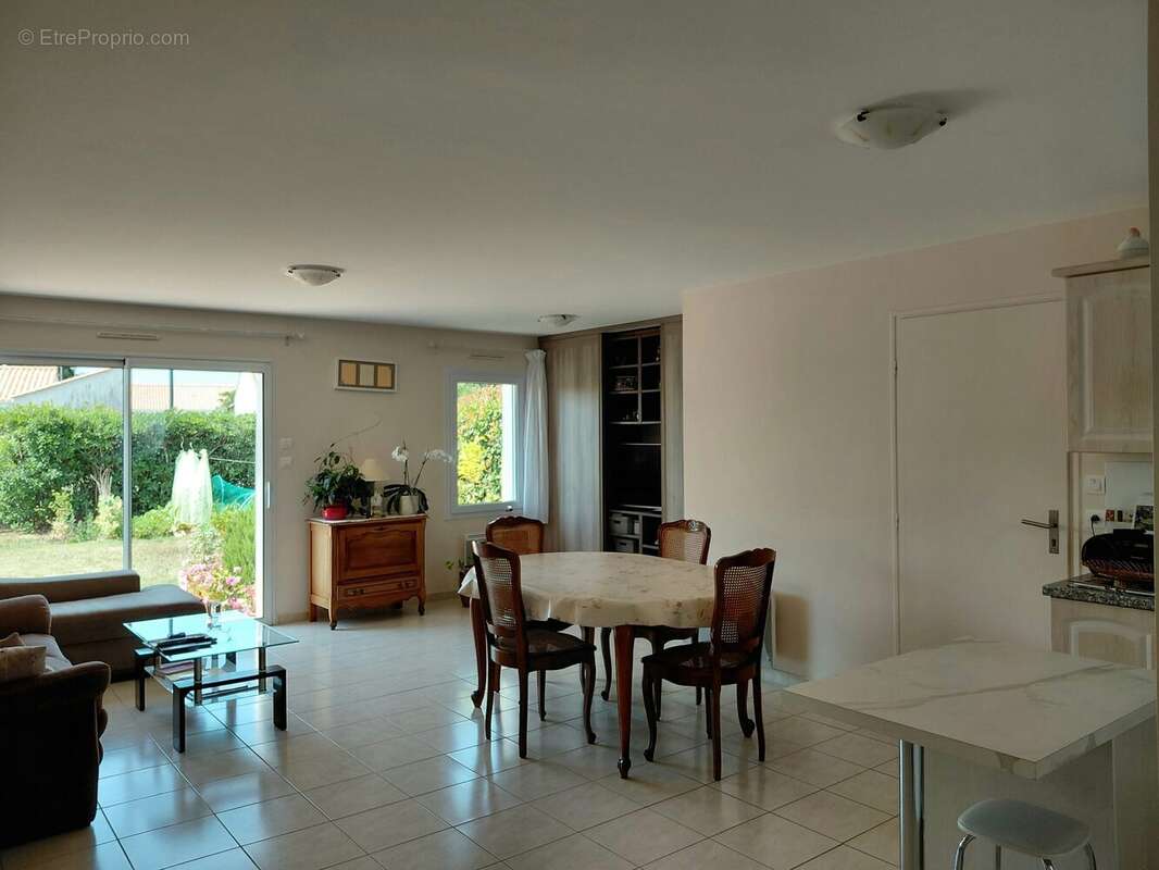 Maison 64 m² à Froidfond  - photo 6
