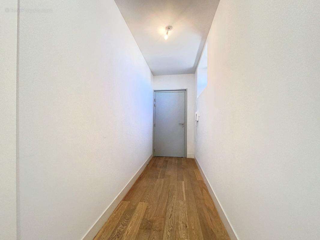 Appartement à LYON-6E