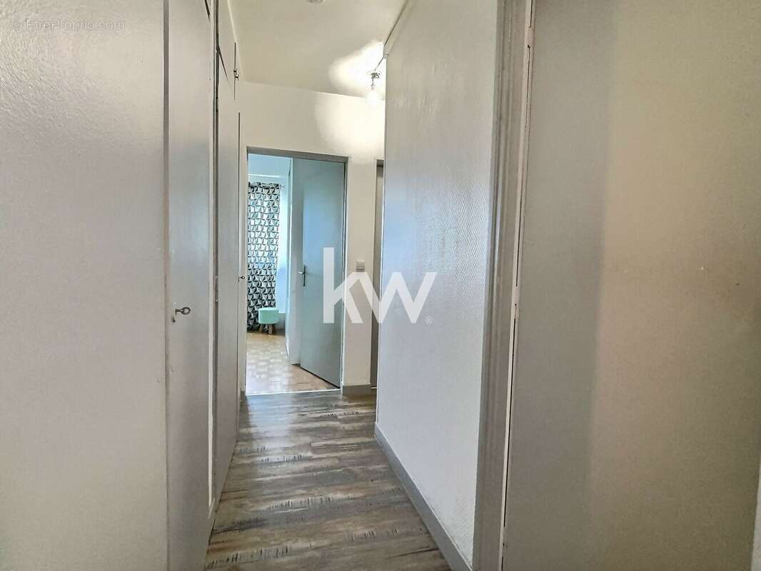 Appartement à MENNECY