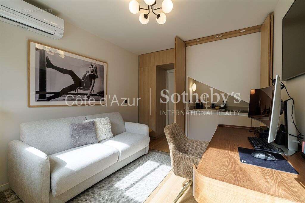 Nice Parc Impérial, duplex avec terrasses, jacuzzi et vue mer et ville panoramique - photo 16