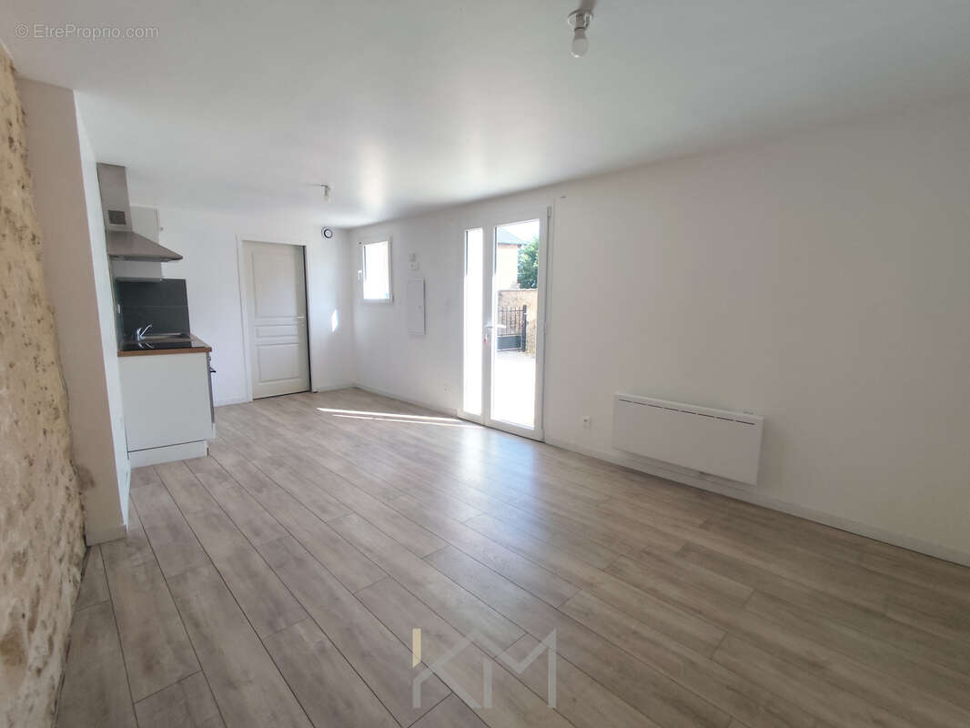 Appartement à ITEUIL