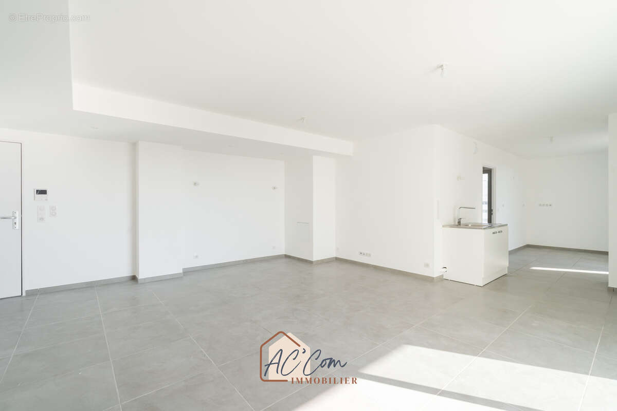 Appartement à MARSEILLE-8E