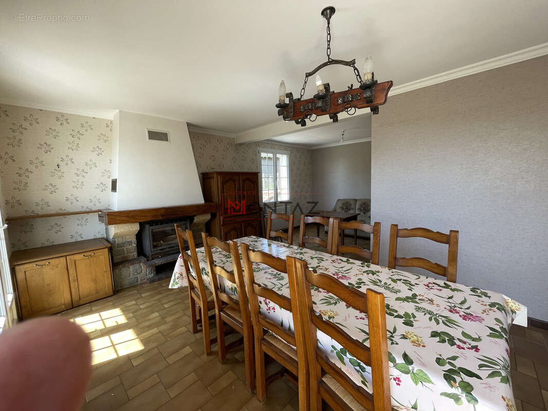 Maison à LA FERTE-GAUCHER