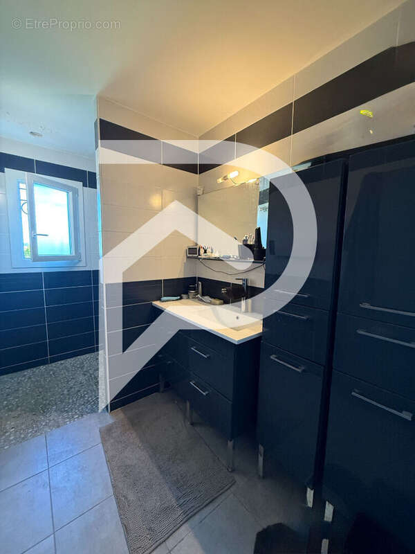 Maison à OLORON-SAINTE-MARIE