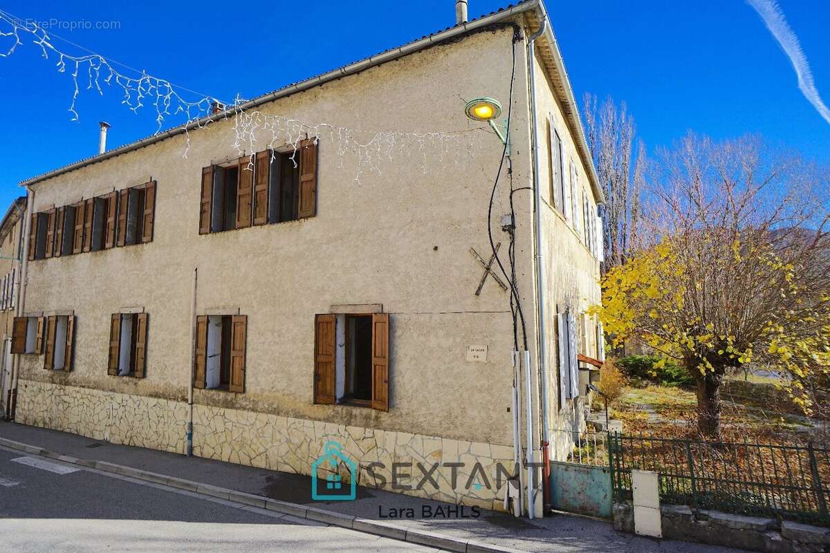 Maison à BARREME