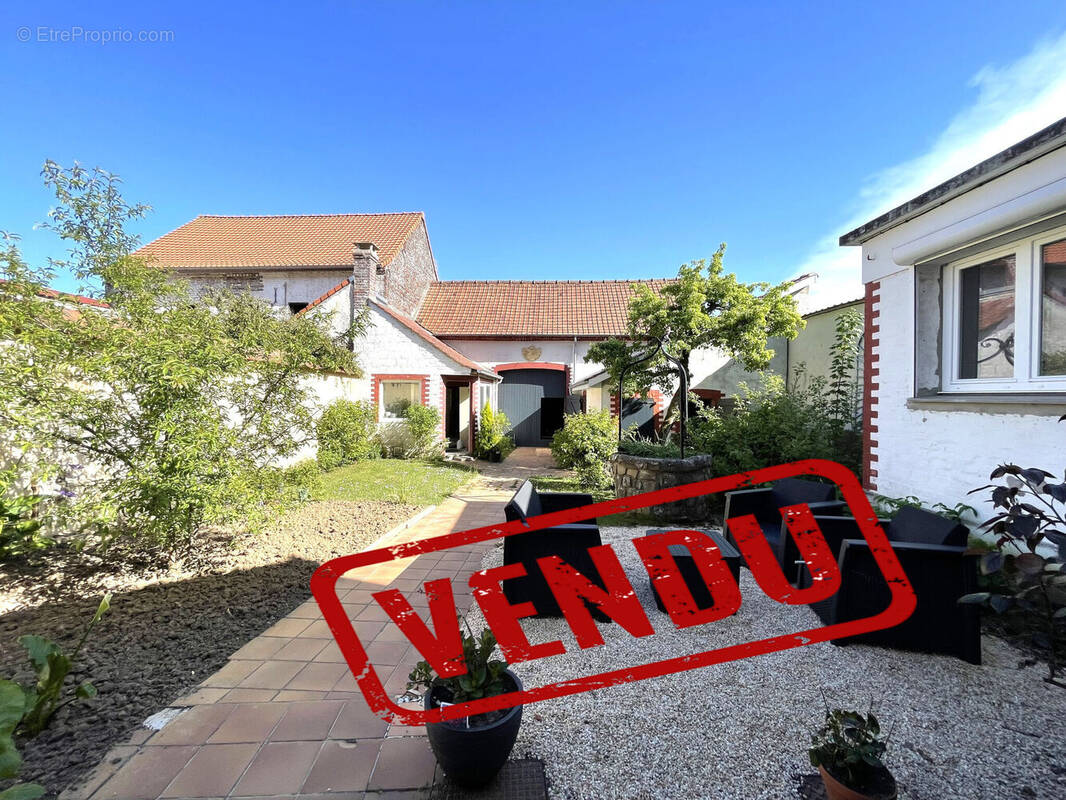 Photo 1 - Maison à NEUVILLE-SOUS-MONTREUIL
