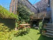 Maison à SAINT-CHAPTES