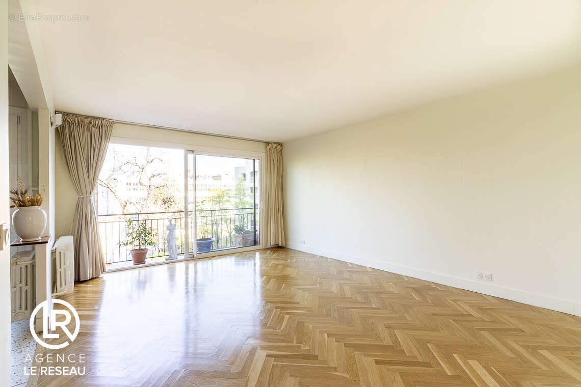 Appartement à PARIS-5E