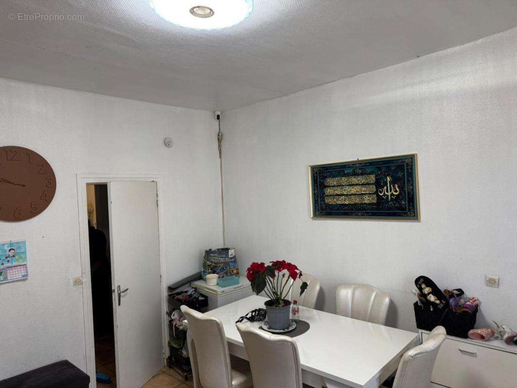 Appartement à SAINT-ETIENNE