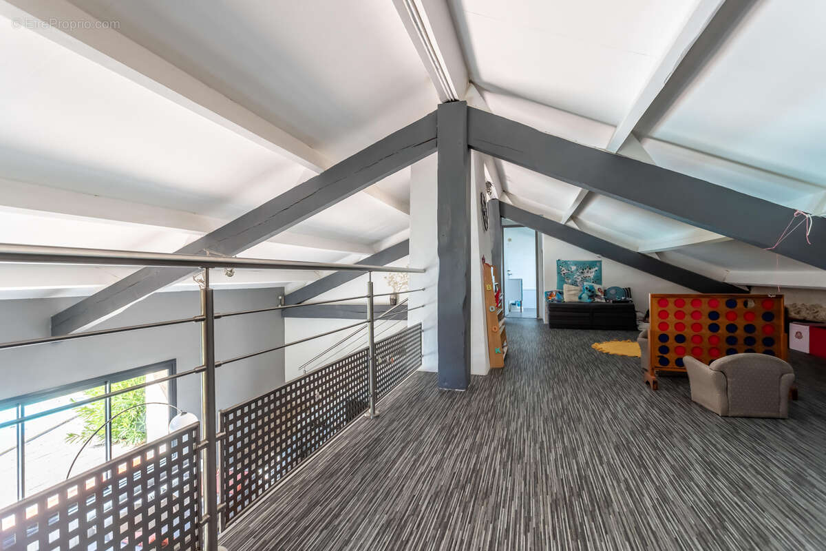 Maison à MONFLANQUIN