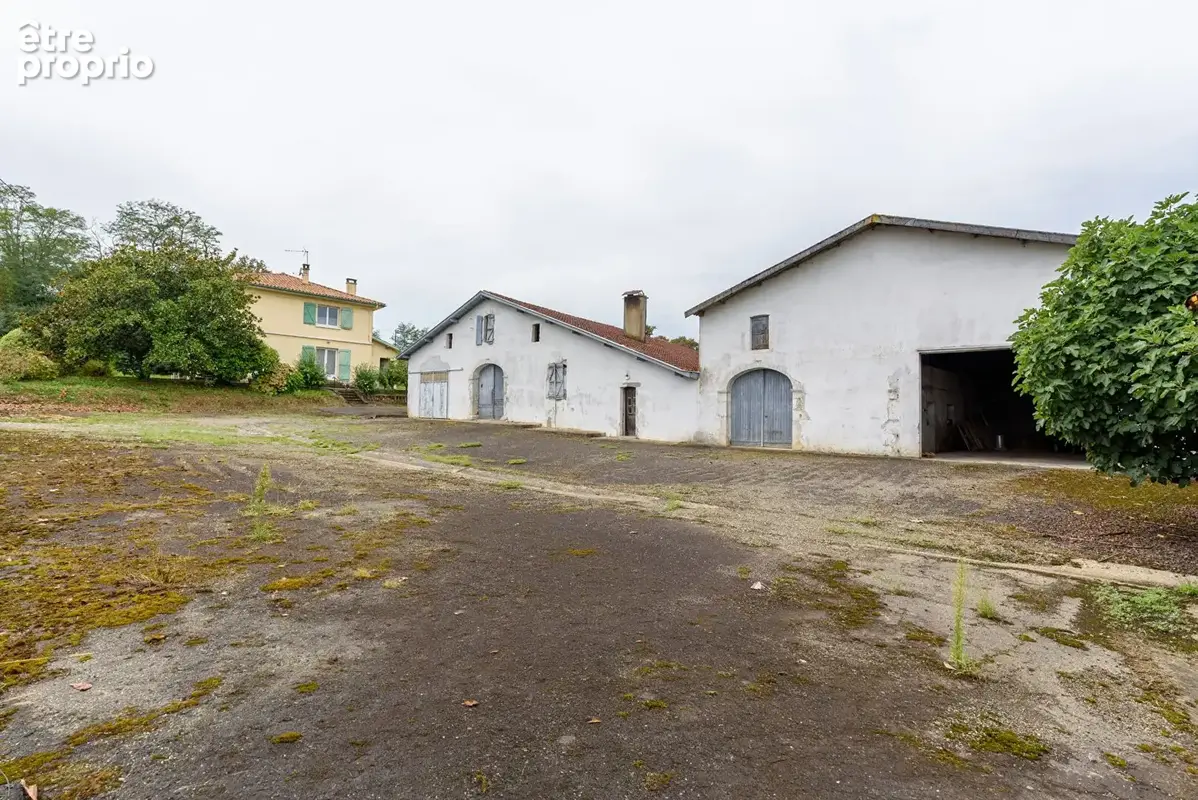 Maison avec dépendances à Castel-Sarrazin - photo 14