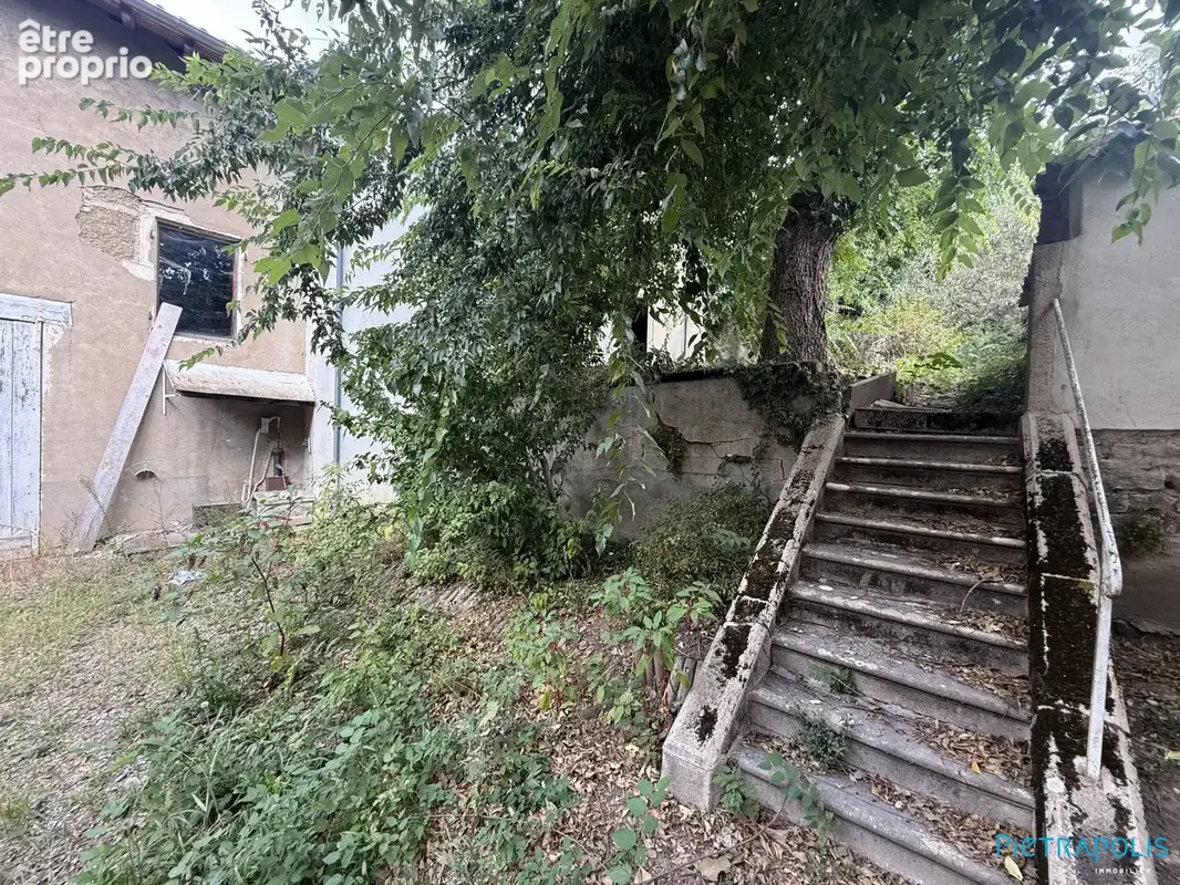 Maison 5 pièces 140 m² à vendre à Montmerle-Sur-Saone (01090) - photo 5