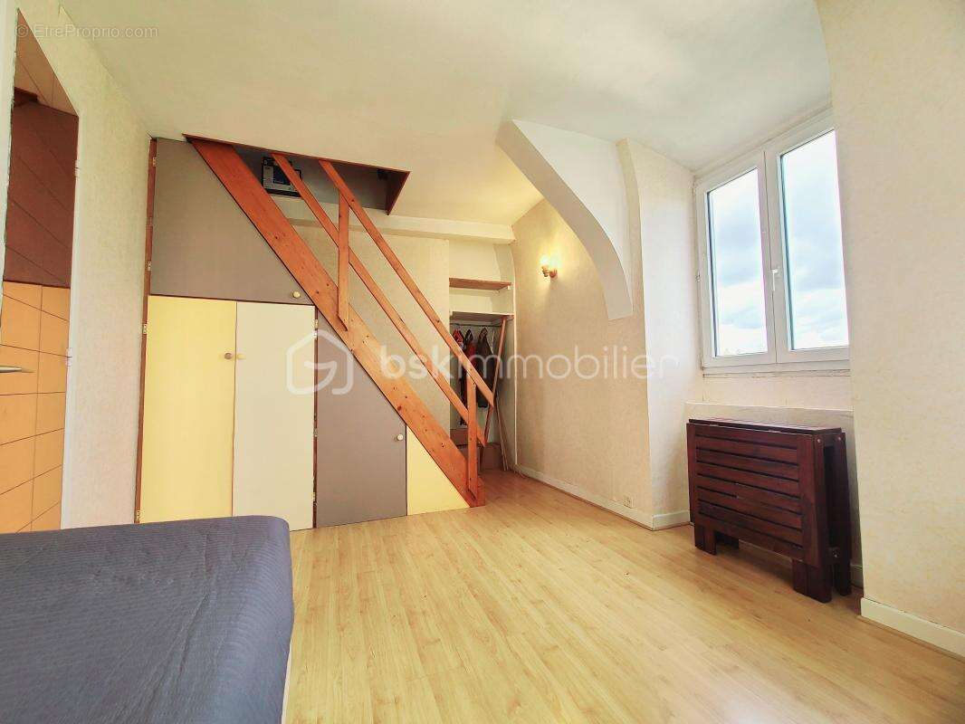 Appartement à EPINAY-SUR-ORGE