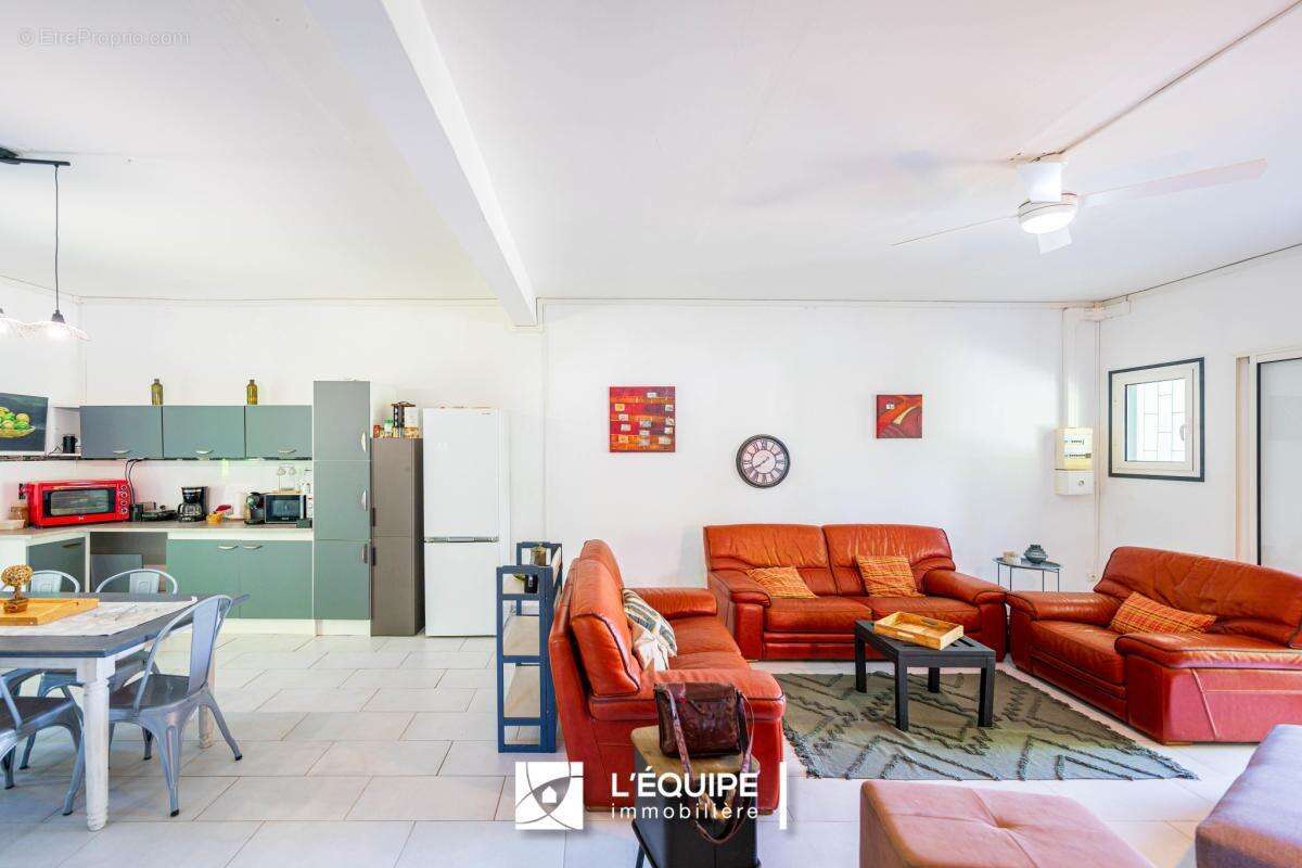 Maison à SAINT-DENIS