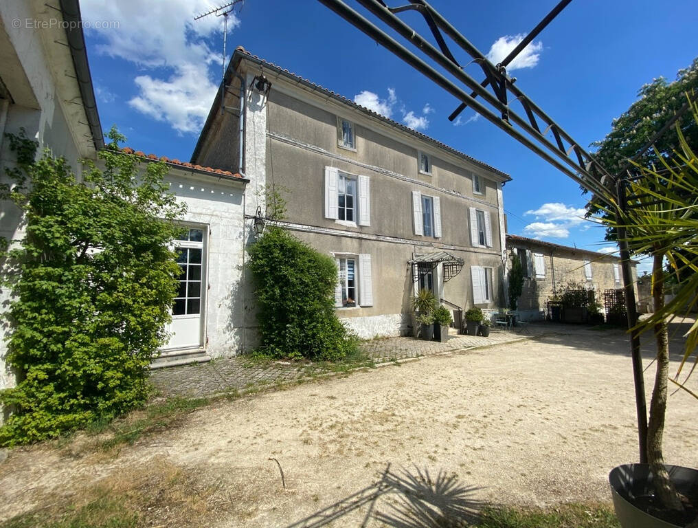 Maison à MARSAC