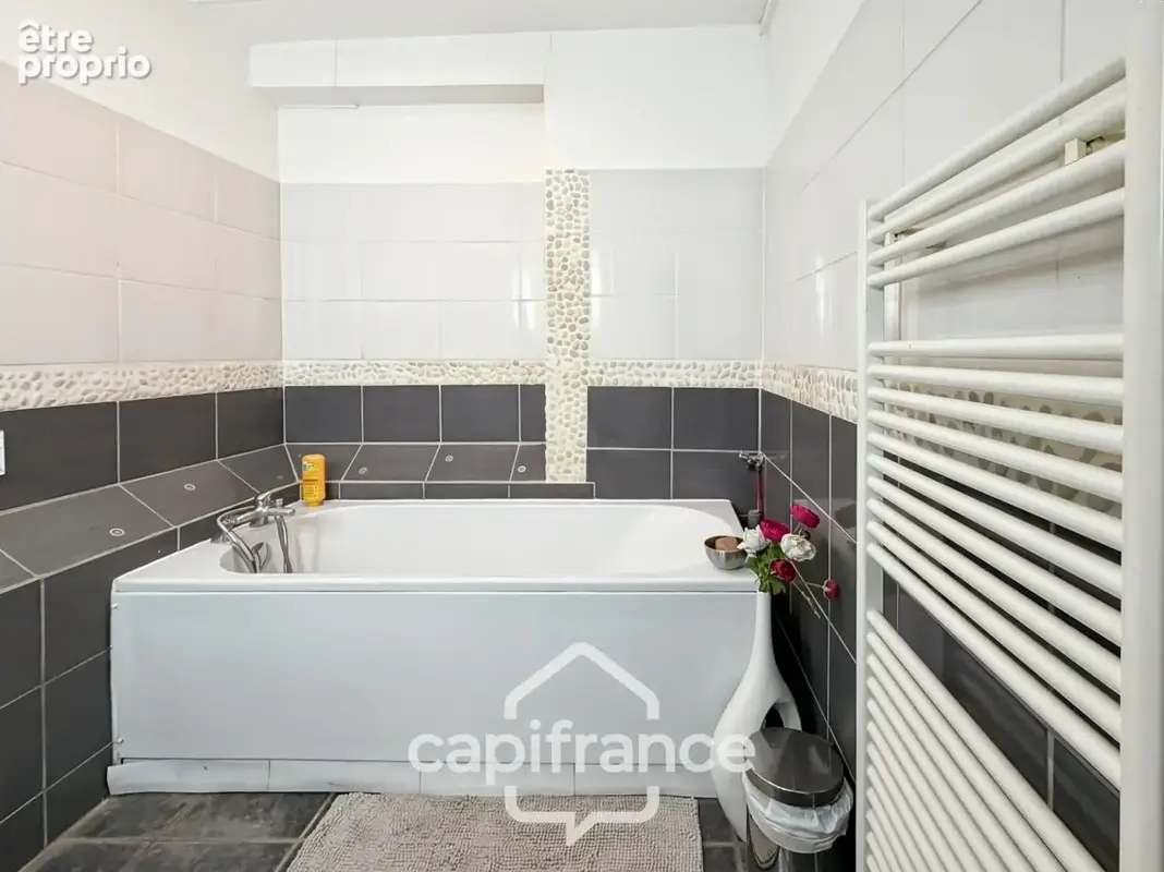 Appartement en plain-pied à vendre 4 pièces GIVORS (69) - photo 10
