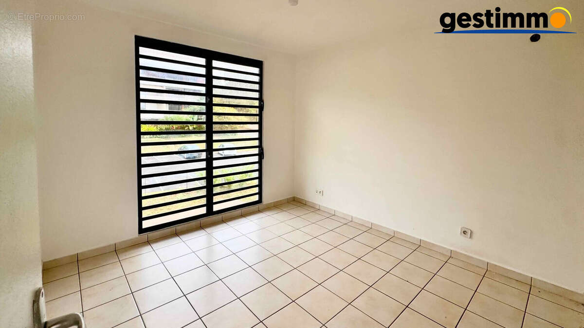 Appartement 65 m² à Cayenne  - photo 8