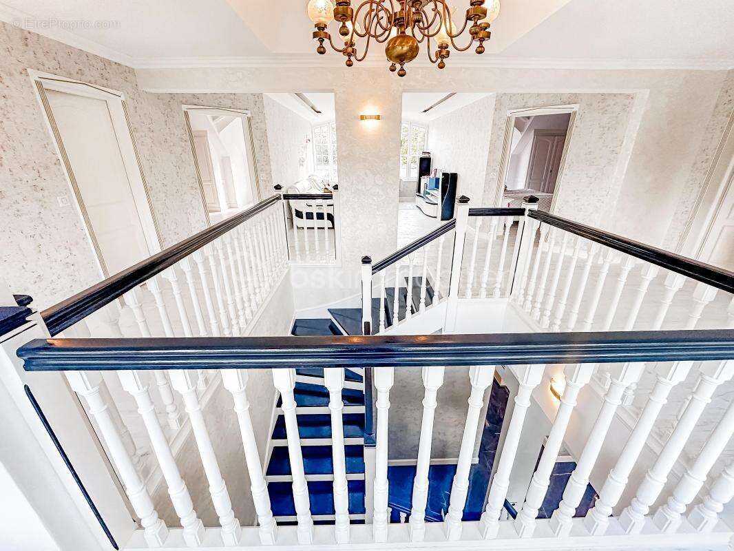 Maison à DAMMARIE-LES-LYS