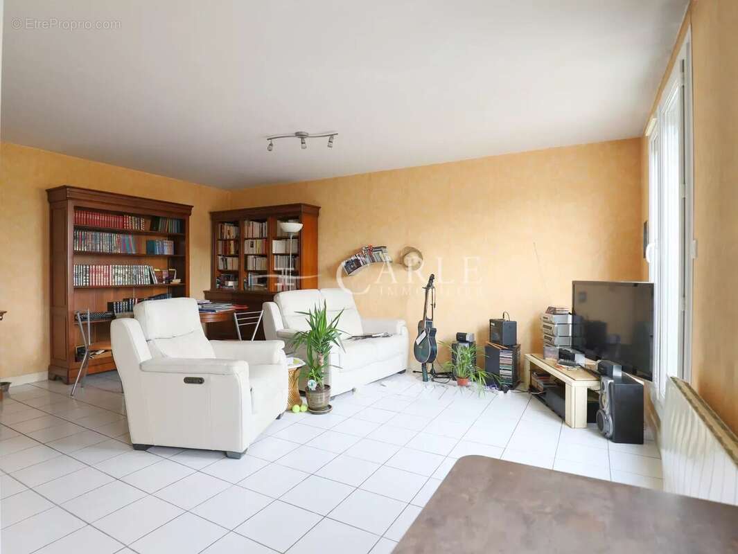 Appartement à CHASSIEU