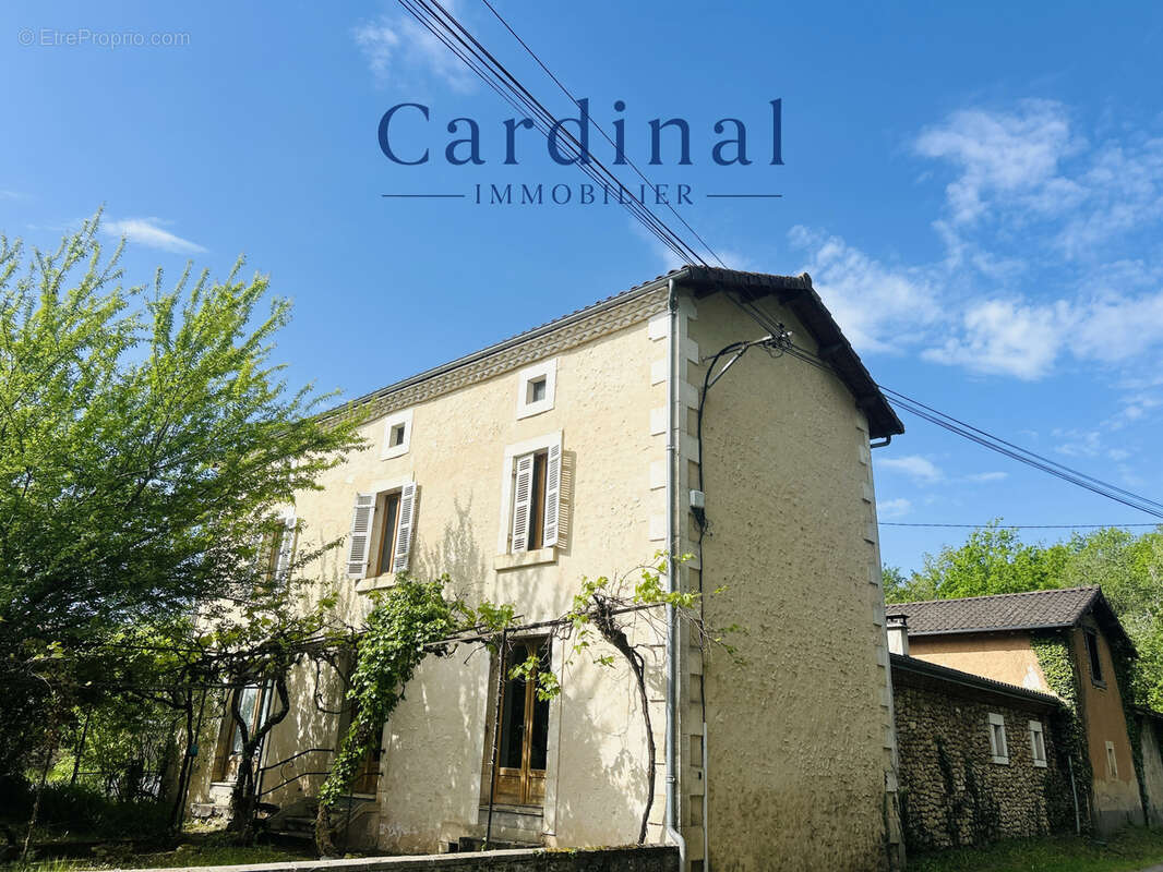 Maison à COURSAC
