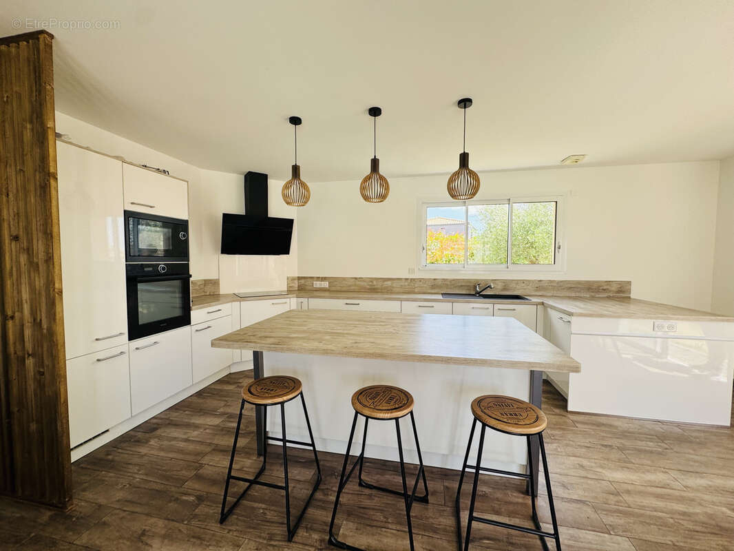 Maison à TALMONT-SAINT-HILAIRE