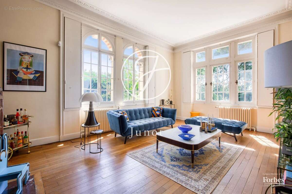 Maison à SEVRES