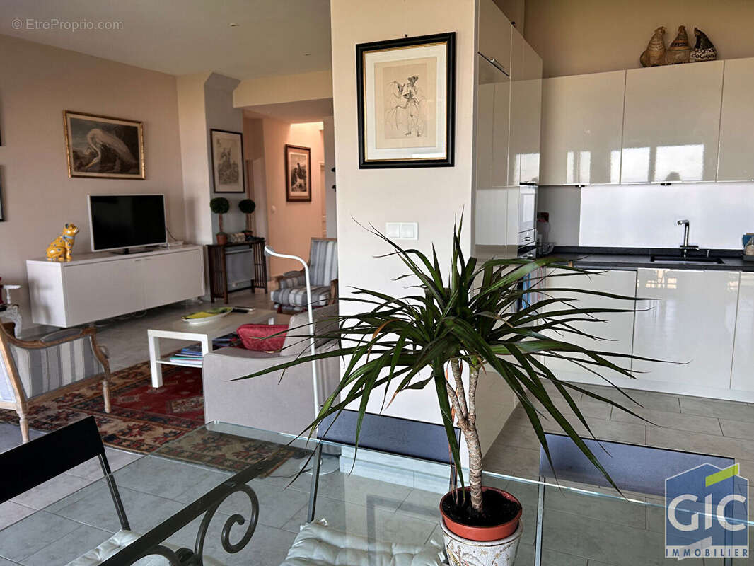 Appartement à BENERVILLE-SUR-MER