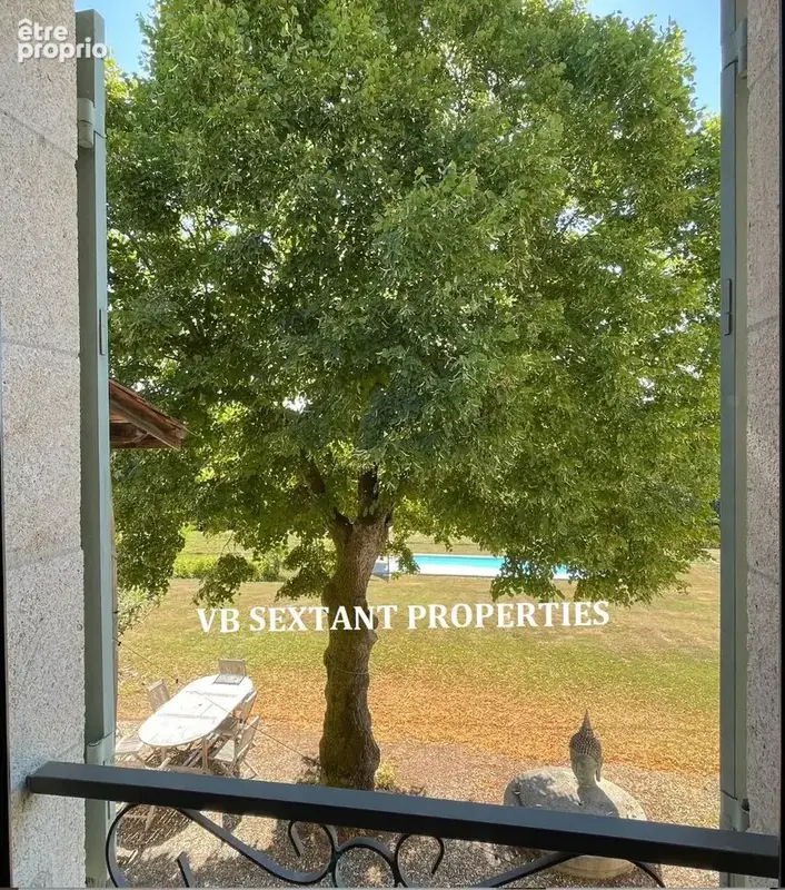 Sud Gironde, Belle maison de campagne rénovée, avec vue panoramique, dépendances  et piscine..11 hectares - photo 5