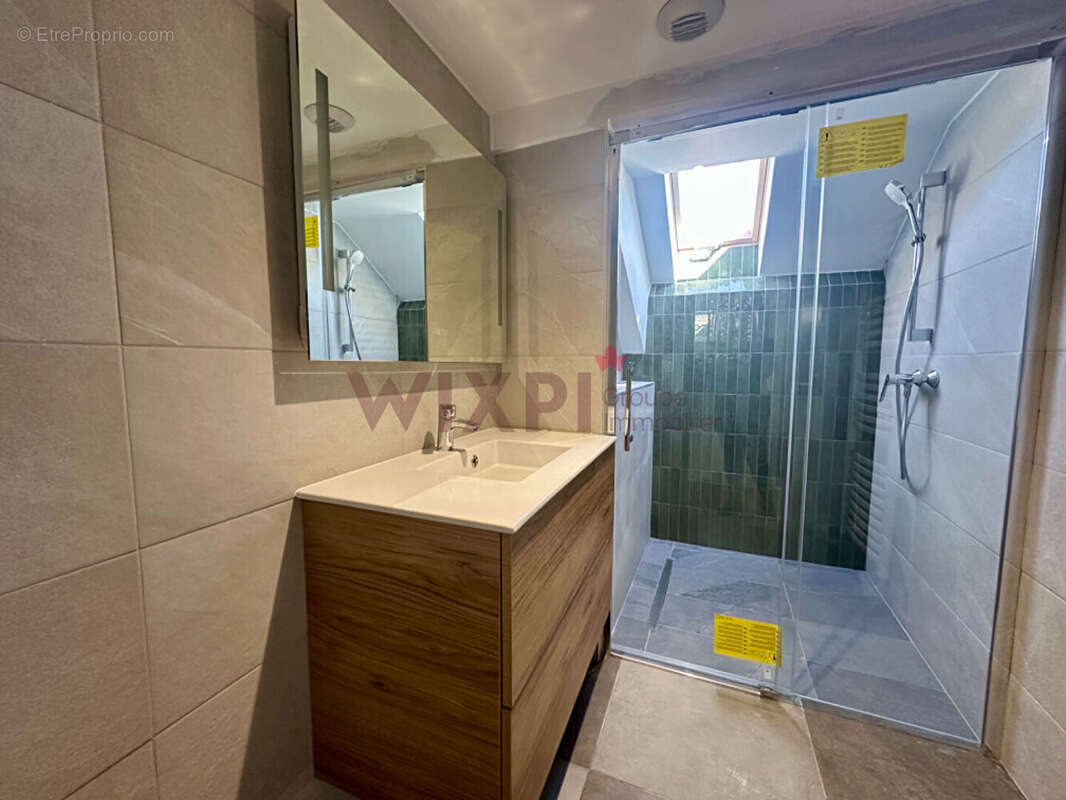 Appartement à SALINS-LES-THERMES