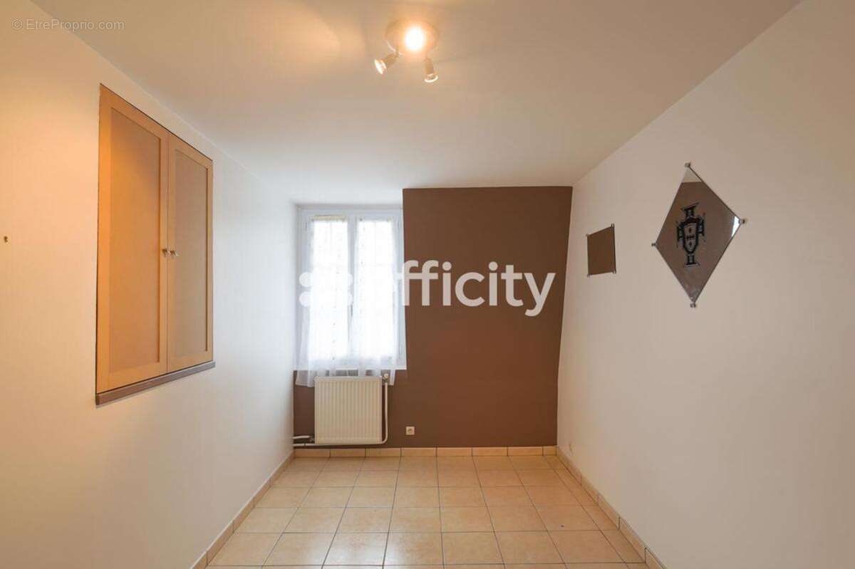 Maison à MONTATAIRE