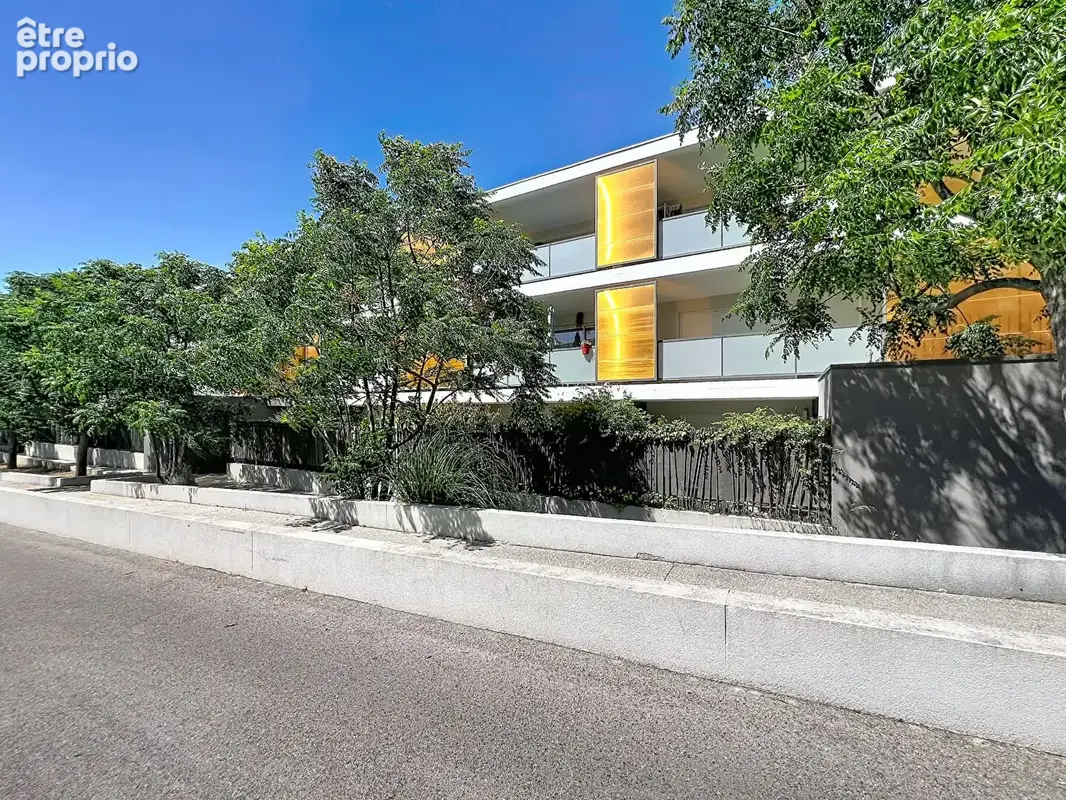 T3 lumineux - chateau-gombert - terrasse plein sud - box fermé - photo 8