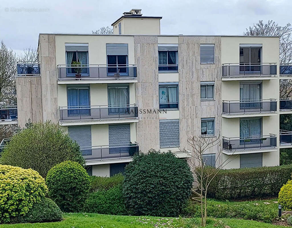 Appartement 95 m² à Le Raincy  - photo 11
