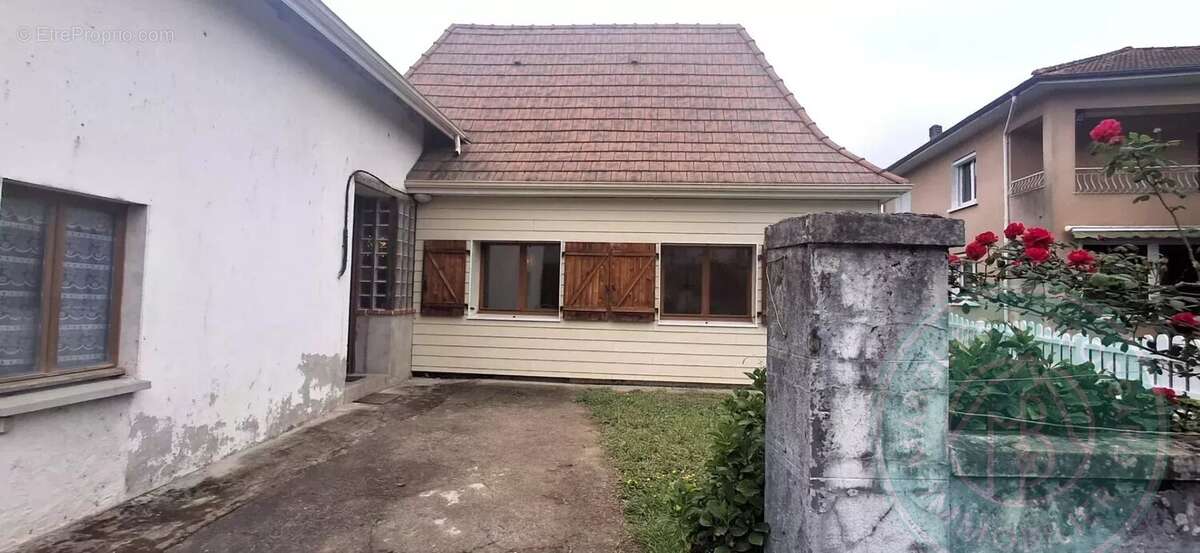 Maison à GARLIN