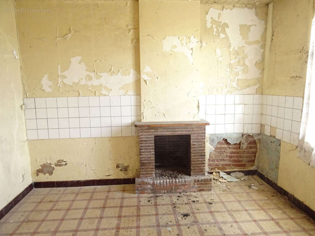 Maison à LE FRESNE-PORET