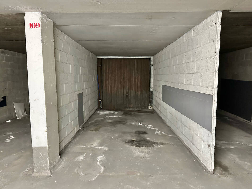 Parking à REIMS