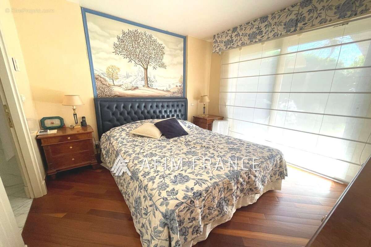 Appartement à BEAUSOLEIL