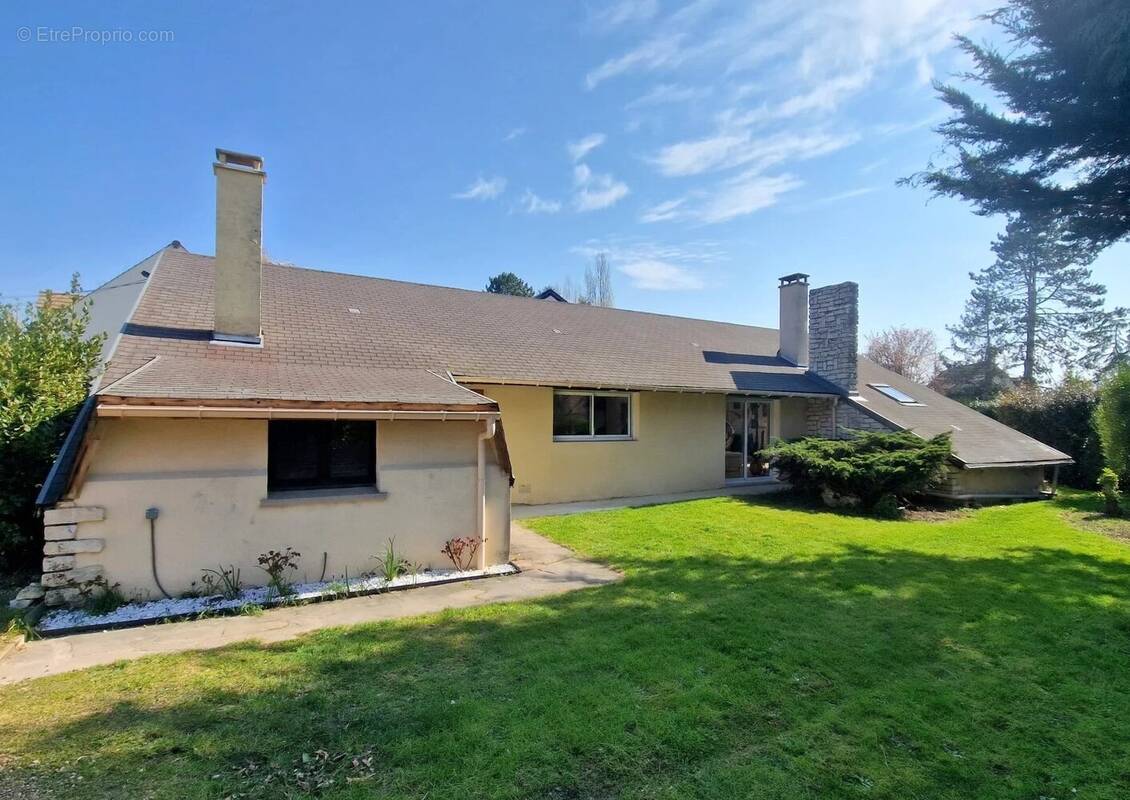 Maison à RAMBOUILLET