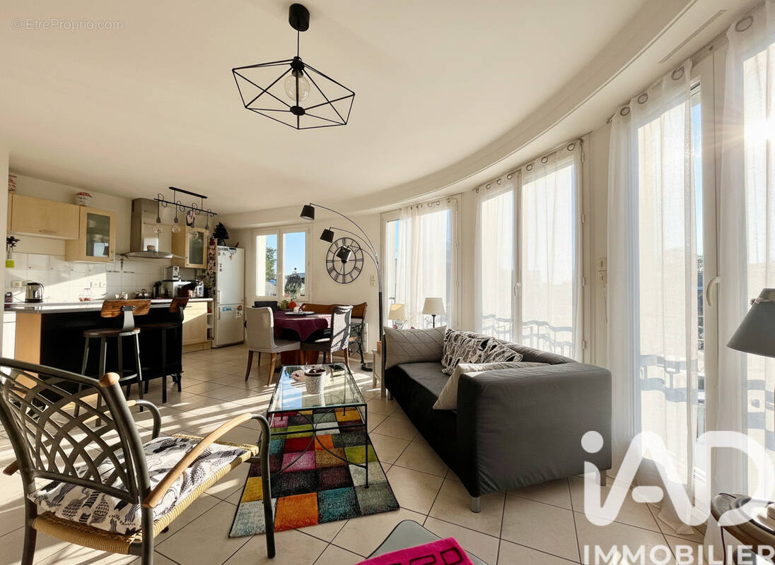 Photo 1 - Appartement à SAUTRON