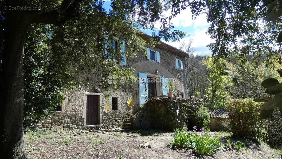 Maison à LASALLE