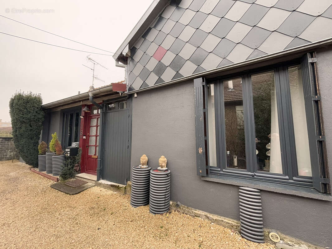 Maison à LUXEUIL-LES-BAINS