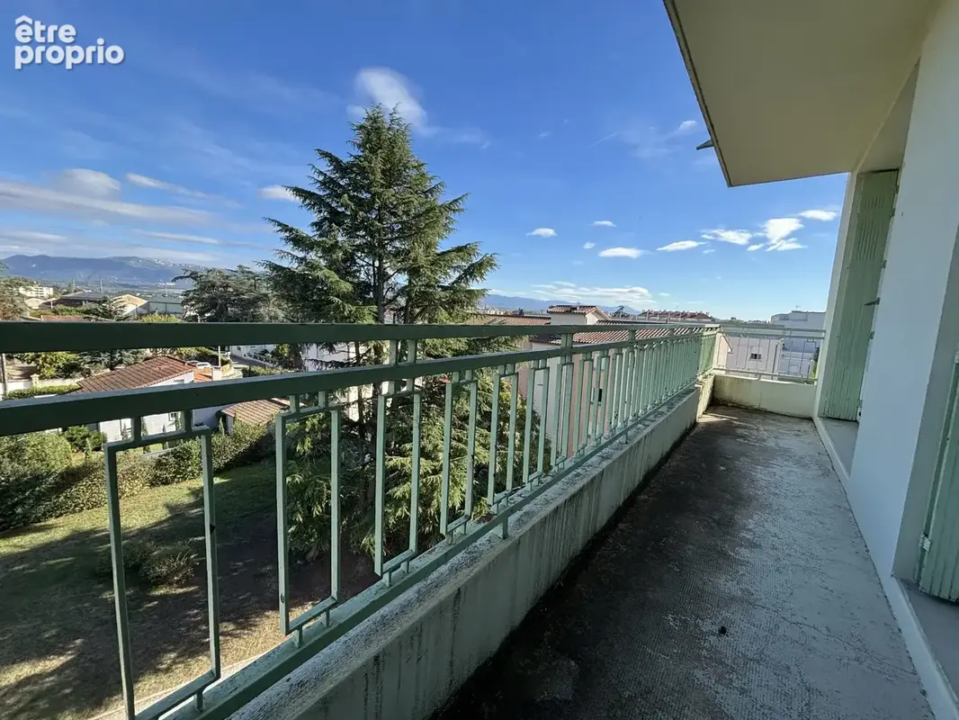 Appartement 4 pièces 66 m² à vendre à Romans-Sur-Isere (26100) - photo 3
