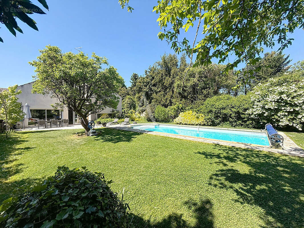 Maison à MEAUX