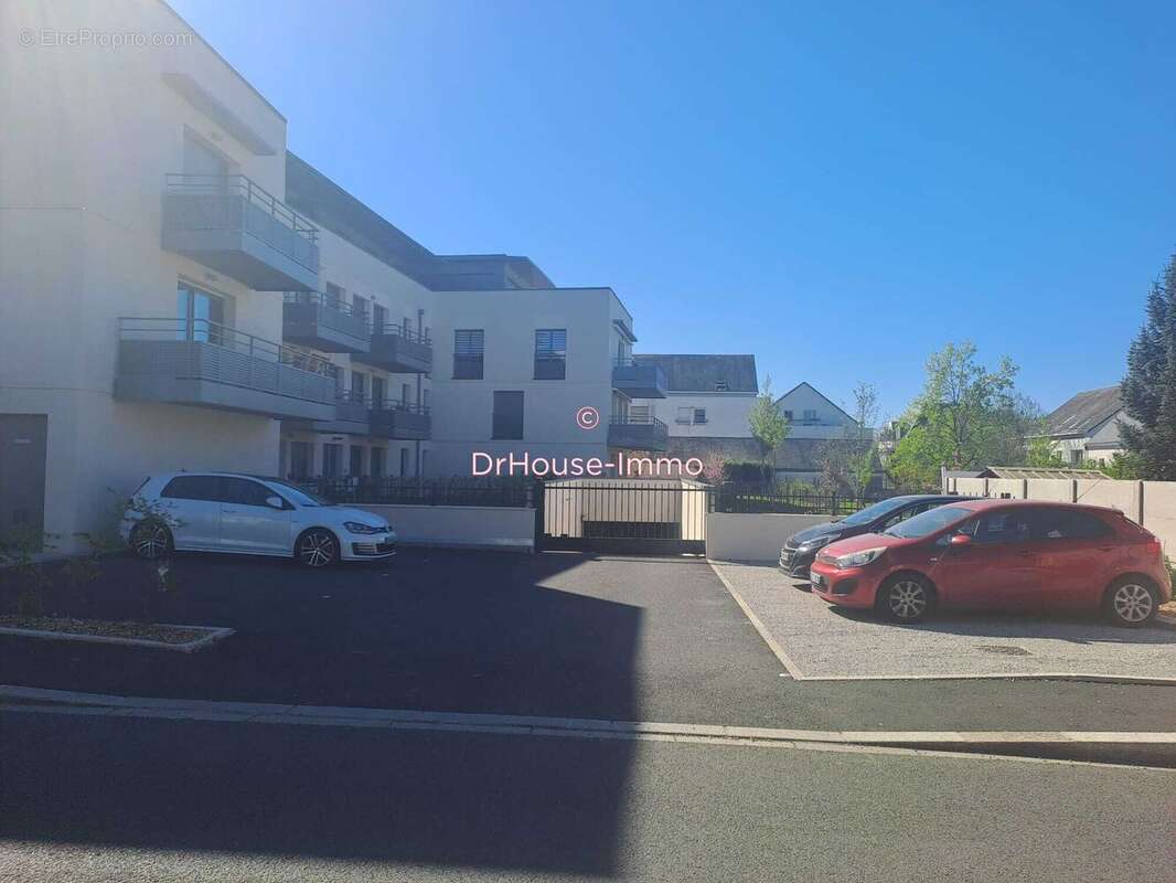 Appartement à SAINT-CYR-SUR-LOIRE
