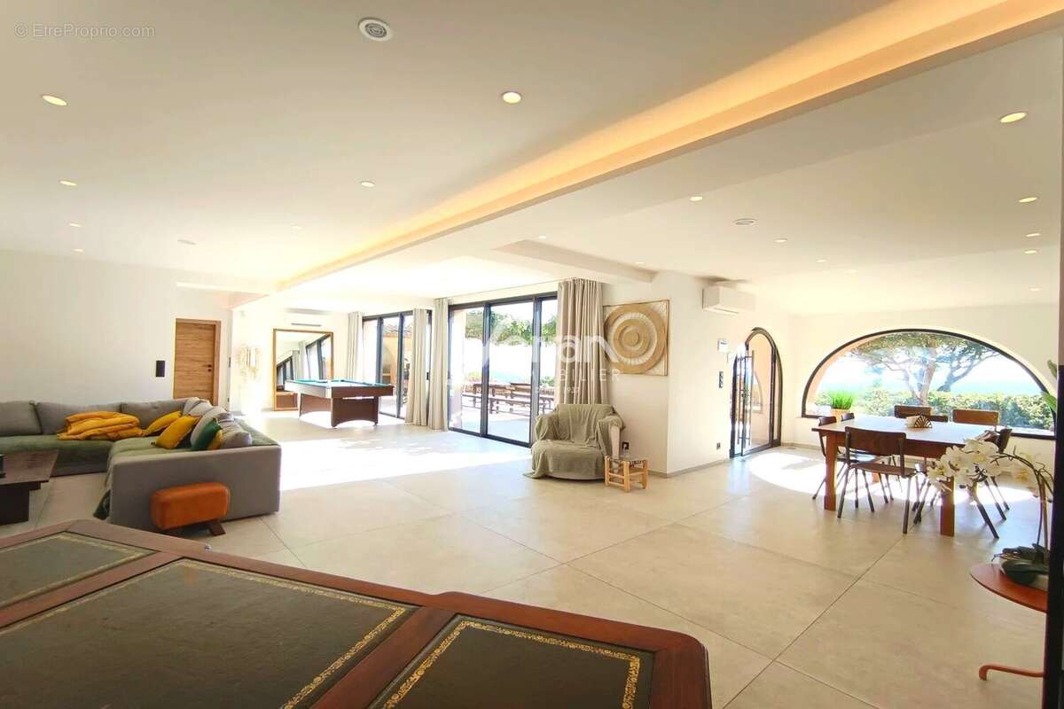 Maison à DRAGUIGNAN