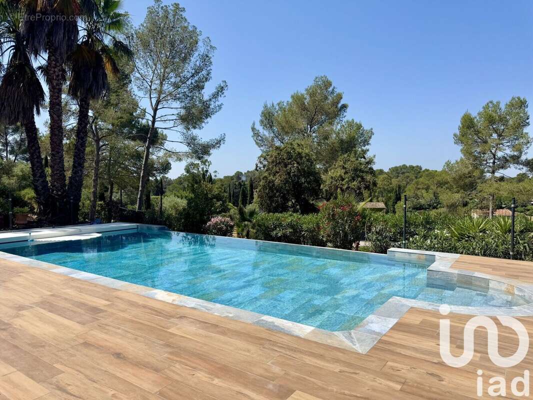 Photo 5 - Maison à PUGET-SUR-ARGENS